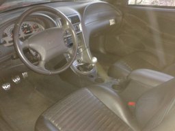 Ford Mustang Mach 1 2004